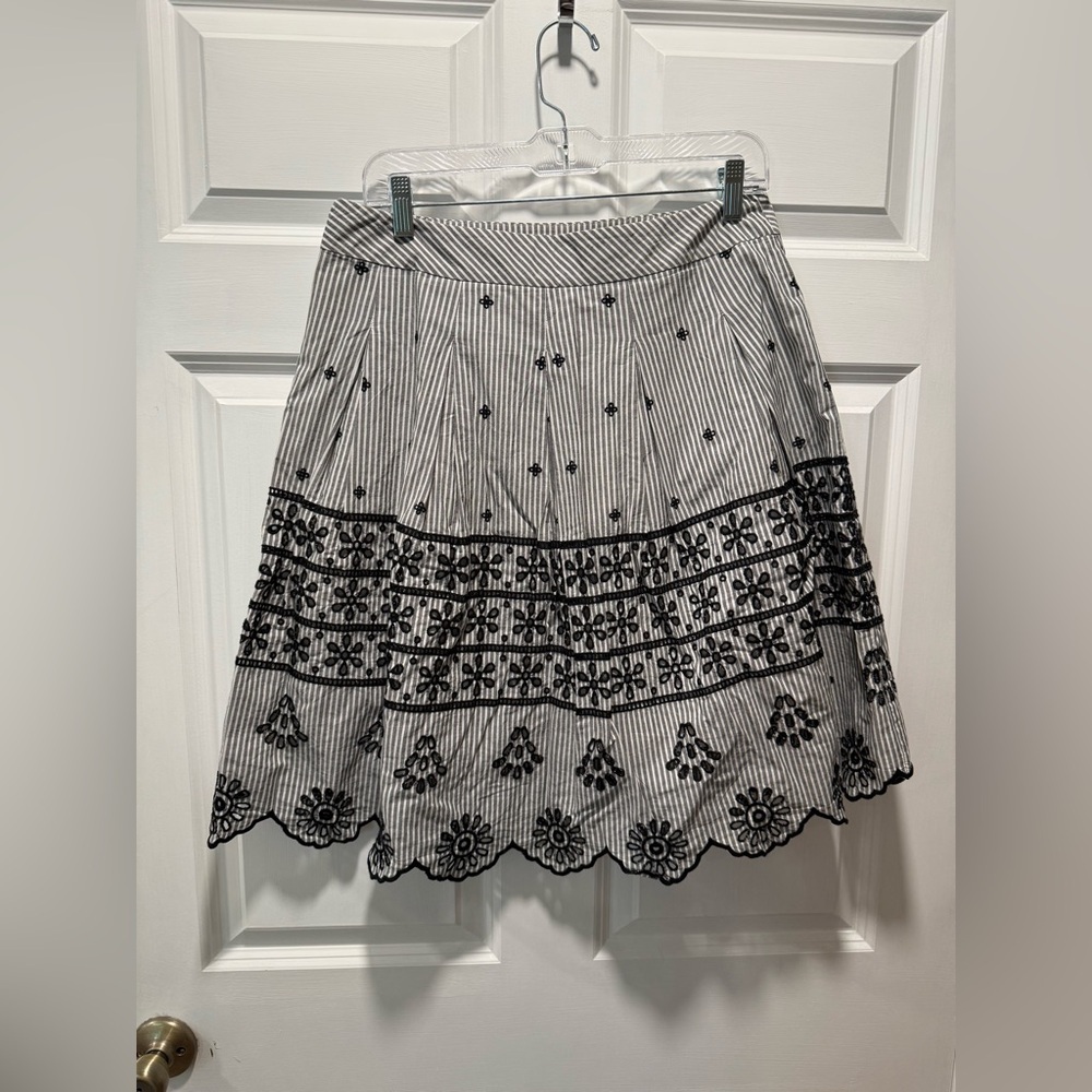Talbots Eyelet Pleated Stripe Skirt​​​​ - Picture 6 of 8